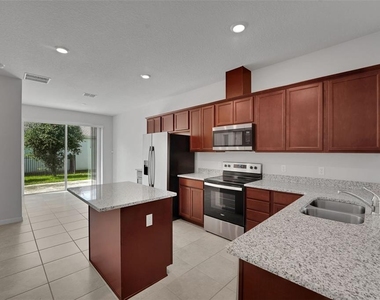 5160 Chickadee Street - Photo Thumbnail 9