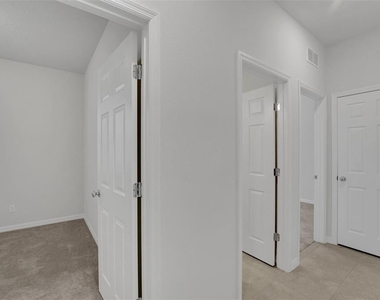 5160 Chickadee Street - Photo Thumbnail 15