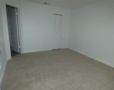 4720 Walden Circle - Photo Thumbnail 8