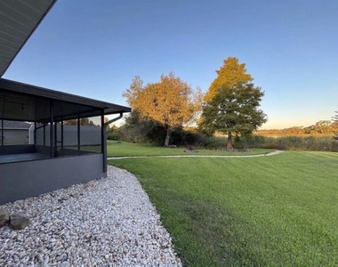 206 Van Lakes Boulevard - Photo Thumbnail 19