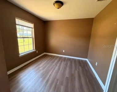 8121 Sw 128th Loop - Photo Thumbnail 5
