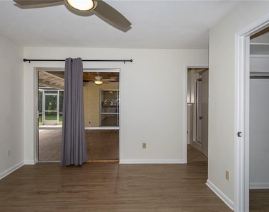 408 London Road - Photo Thumbnail 13