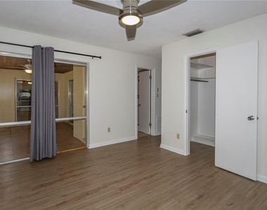 408 London Road - Photo Thumbnail 14