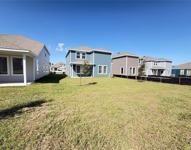 3140 Rockwood Way - Photo Thumbnail 4