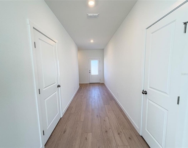 3140 Rockwood Way - Photo Thumbnail 18