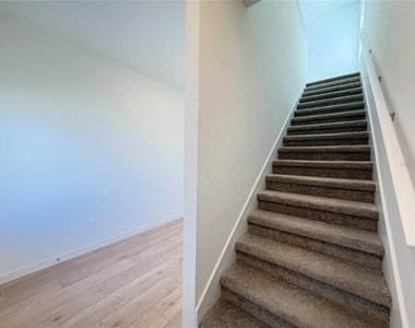 3140 Rockwood Way - Photo Thumbnail 24