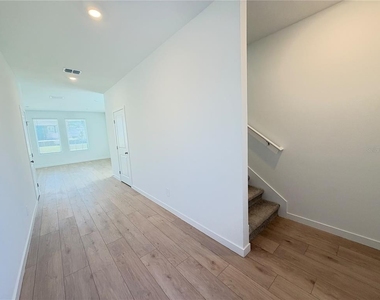 3140 Rockwood Way - Photo Thumbnail 21