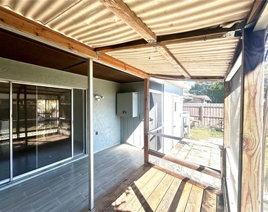 3005 Casselwood Street - Photo Thumbnail 14