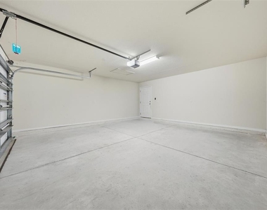 5586 Pineland Run - Photo Thumbnail 29