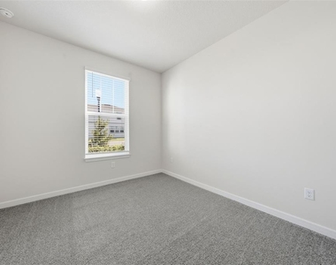 5586 Pineland Run - Photo Thumbnail 22