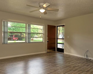 1111 Morris Avenue - Photo Thumbnail 1