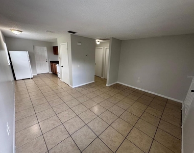 38731 Alston Avenue - Photo Thumbnail 3