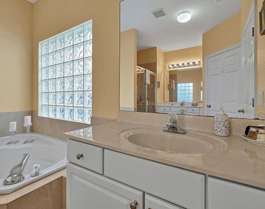 11326 Cypress Trail Drive - Photo Thumbnail 12