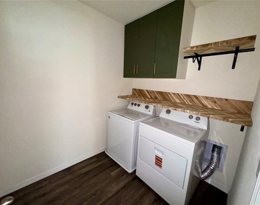 2488 Ribbon Fall Avenue - Photo Thumbnail 12