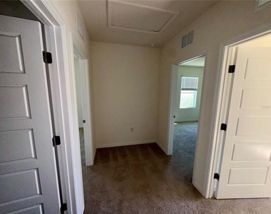2488 Ribbon Fall Avenue - Photo Thumbnail 17
