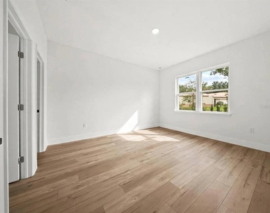 3416 W Eunice Dr - Photo Thumbnail 5