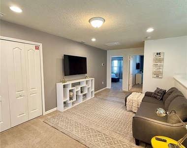 2414 Dubai Street - Photo Thumbnail 26