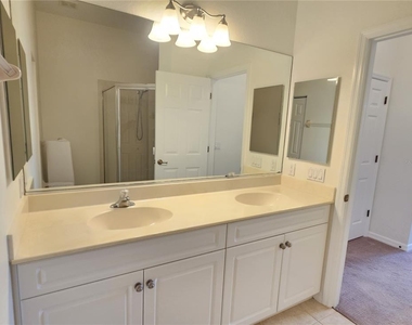 110 Triano Circle - Photo Thumbnail 39