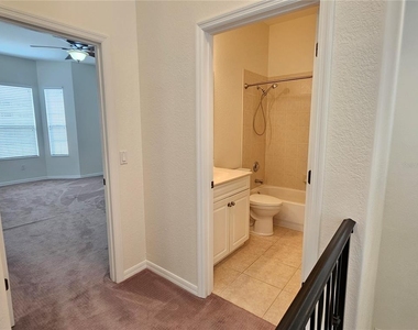 110 Triano Circle - Photo Thumbnail 41
