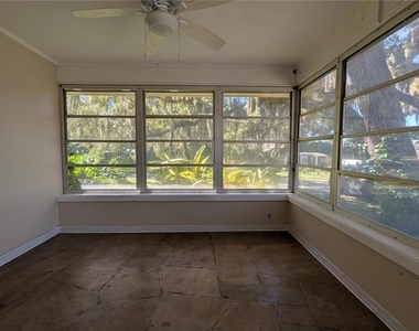 2469 Broadvue Avenue - Photo Thumbnail 24
