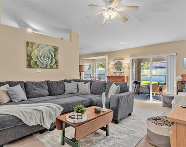 4 Buttermilk Drive - Photo Thumbnail 9