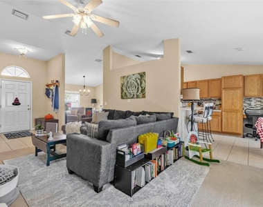 4 Buttermilk Drive - Photo Thumbnail 10