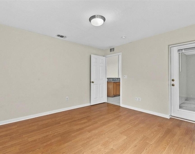 6 Plateau Place - Photo Thumbnail 21