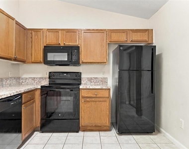 6 Plateau Place - Photo Thumbnail 18