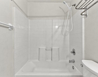 6 Plateau Place - Photo Thumbnail 30