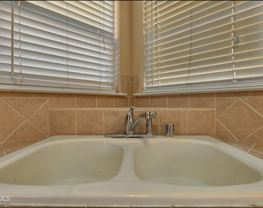1212 Olga Mapula Drive - Photo Thumbnail 26