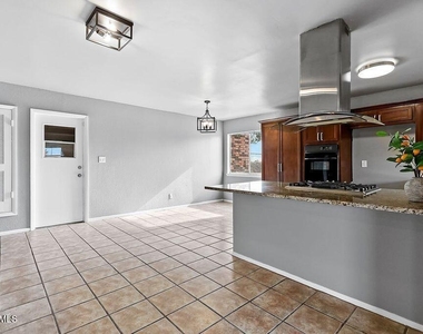 17001 Darrington Road - Photo Thumbnail 34