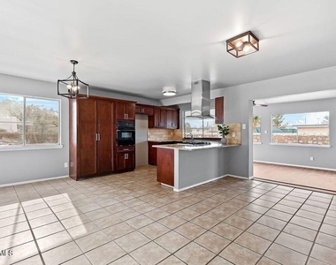 17001 Darrington Road - Photo Thumbnail 10