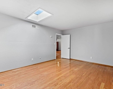 17001 Darrington Road - Photo Thumbnail 27