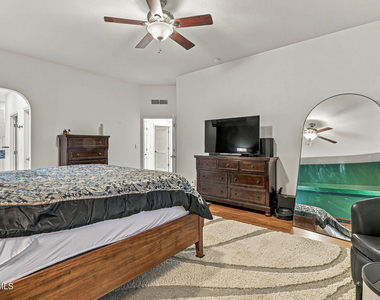 6745 Pearl Ridge Drive - Photo Thumbnail 17
