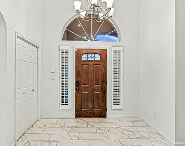 6745 Pearl Ridge Drive - Photo Thumbnail 5