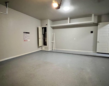 12565 Barbaro Way - Photo Thumbnail 21