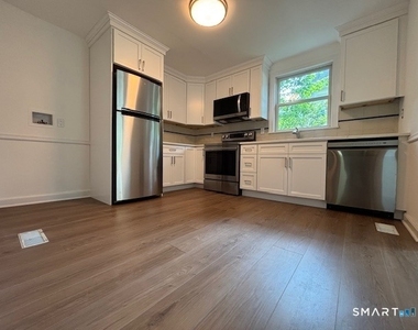 3 Union Park - Photo Thumbnail 1