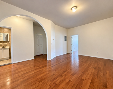 1384 Flatbush Avenue - Photo Thumbnail 4