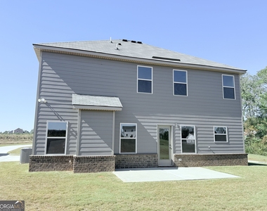 145 Hounds Way - Photo Thumbnail 1