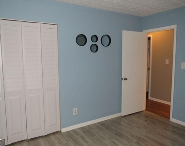 22 Fairview Drive - Photo Thumbnail 14