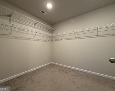 209 Mcginnis Circle - Photo Thumbnail 18