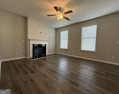 209 Mcginnis Circle - Photo Thumbnail 5