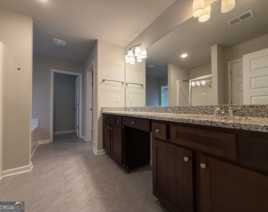 209 Mcginnis Circle - Photo Thumbnail 16