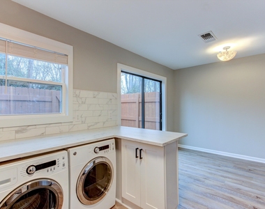 48 Clark Street - Photo Thumbnail 10