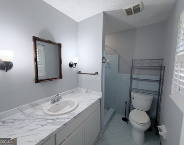 3053 Menlo Park Drive - Photo Thumbnail 19