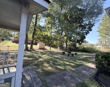 3053 Menlo Park Drive - Photo Thumbnail 20