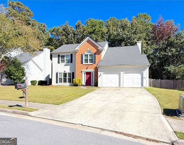 3020 Stanstead Circle - Photo Thumbnail 1