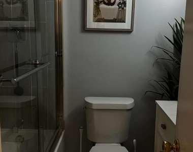 76 Church Road Se - Photo Thumbnail 6