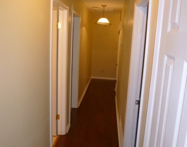2575 Fox Hall Lane S - Photo Thumbnail 15