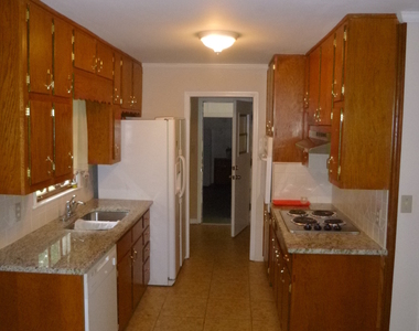 2575 Fox Hall Lane S - Photo Thumbnail 5